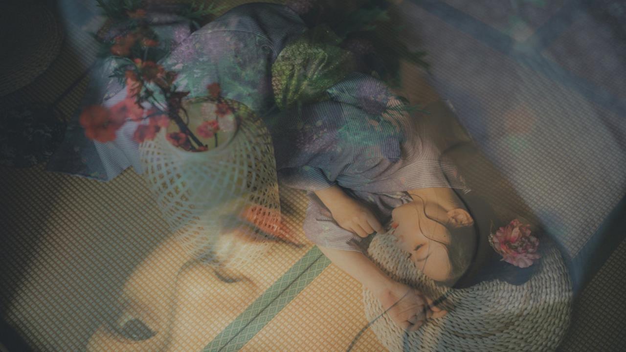 產子島 ~ 每周懷孕生育7次第一季:  島上孕育的七個生命，愛情、生存與挑戰并存。