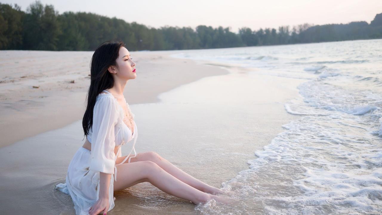 五通神魔之三只狐妖免費(fèi)觀看全集高清: 解鎖妖嬈魅惑，高清全集盡享視聽盛宴！